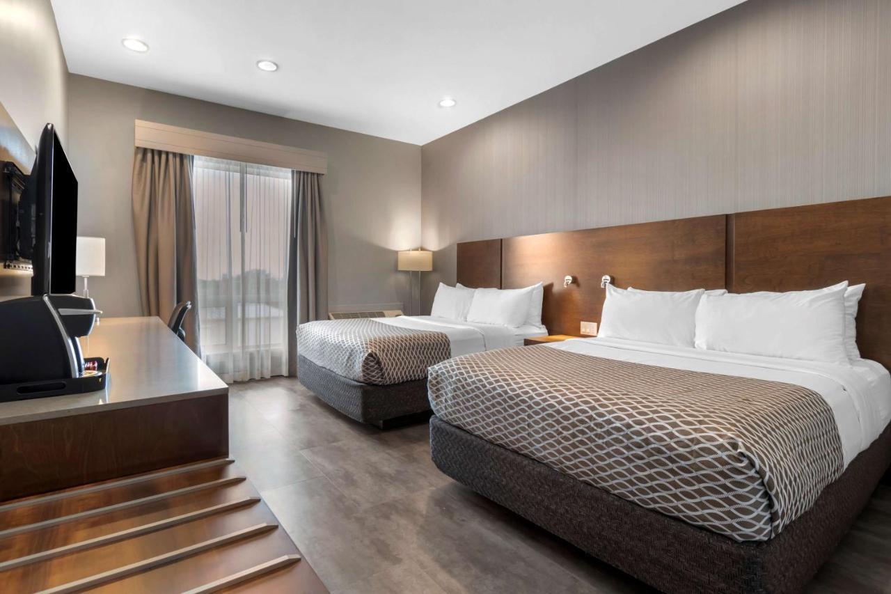 Best Western Plus East Side Саскатун Экстерьер фото