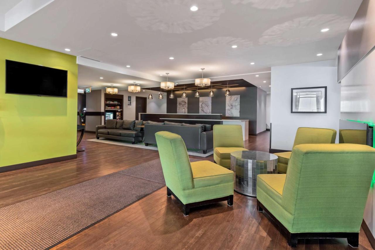 Best Western Plus East Side Саскатун Экстерьер фото